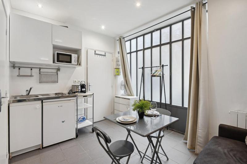 324 Suite Vanves - Superb Apartment In Paris Luaran gambar